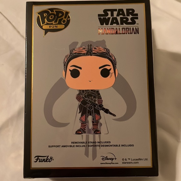 NIB Funko pop pin Fennec Shand Star Wars Mandalorian - Picture 2 of 3